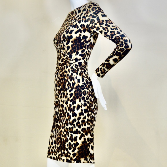Leopard Print Mini Night Out Dress by Carmen Marc Valvo.Made in US - Picture 10 of 13
